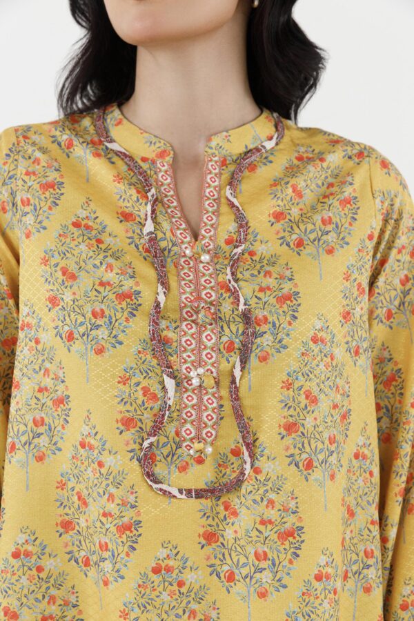 Sana Safinaz Stitched Printed Dobby Shirt+ Shalwar– SS26BSP279P2T 3