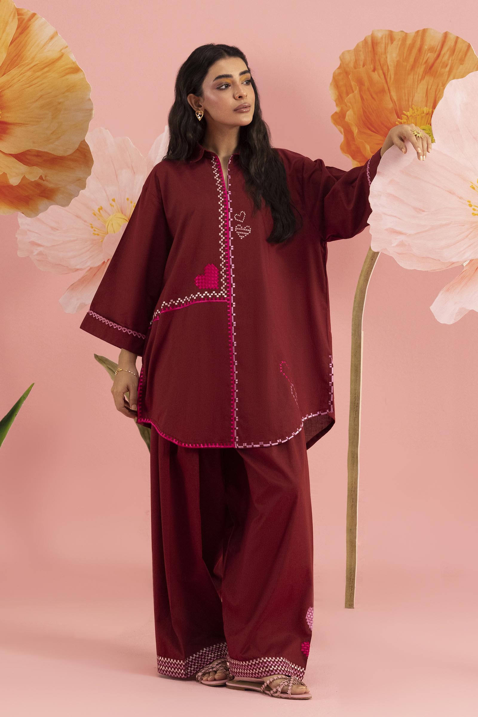 Sana safinaz stitched embroidered lawn shirt+ shalwar Sana Safinaz Stitched Embroidered Lawn Shirt+ Shalwar