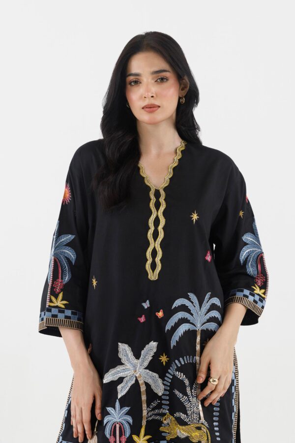 Sana Safinaz Stitched Embroidered Lawn Shirt+ Shalwar– SS26ESE330P2T 2