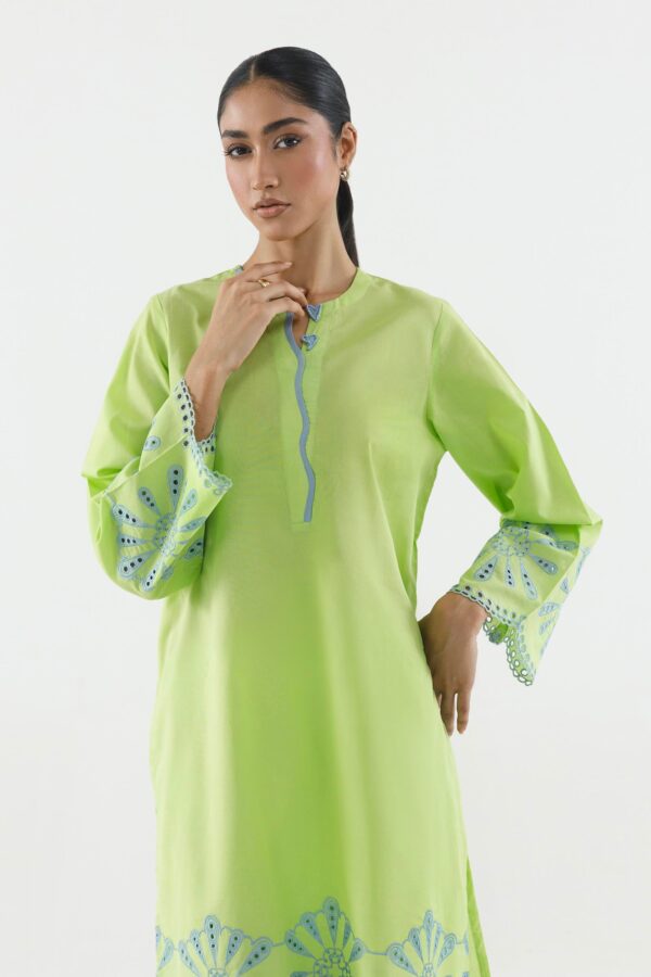 Sana Safinaz Stitched Embroidered Lawn Shirt+ Culotte– SS26ESE380P2T 3