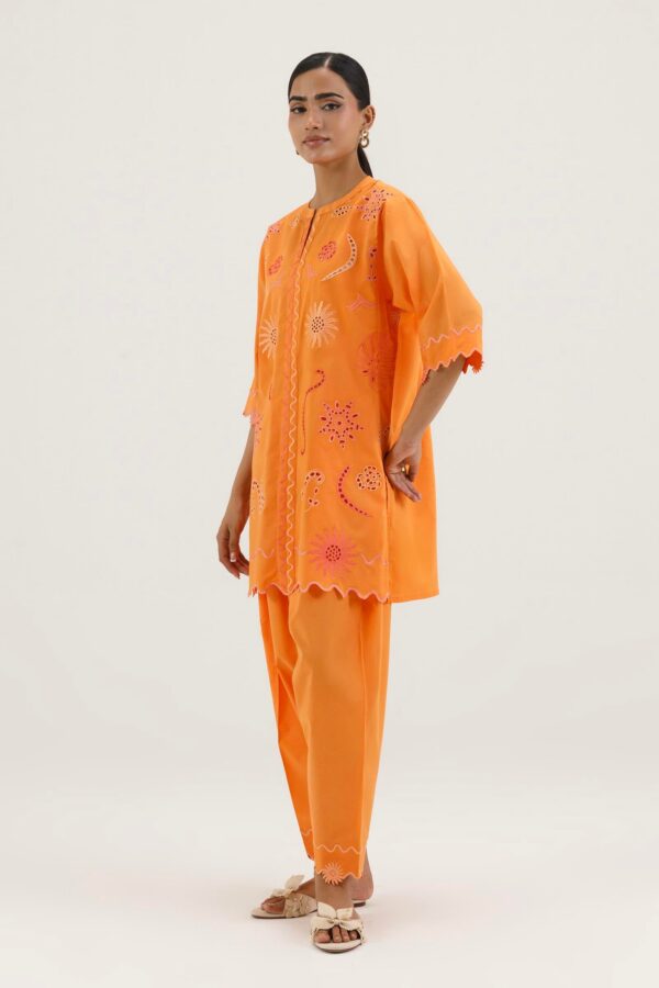 Sana safinaz stitched embroidered lawn shirt+ shalwar– ss26ese388p2t 2 Sana Safinaz Stitched Embroidered Lawn Shirt+ Shalwar– SS26ESE388P2T 2