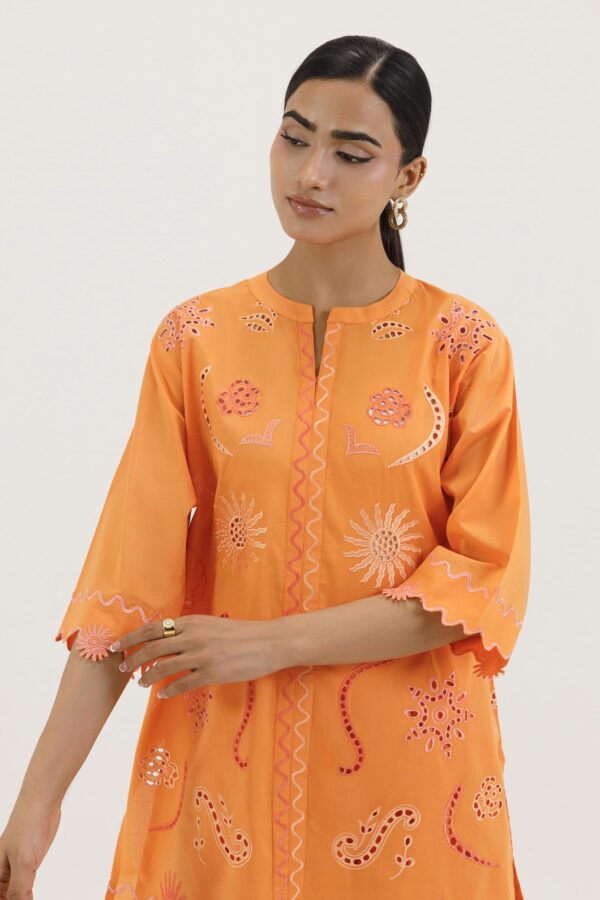 Sana Safinaz Stitched Embroidered Lawn Shirt+ Shalwar– SS26ESE388P2T 3