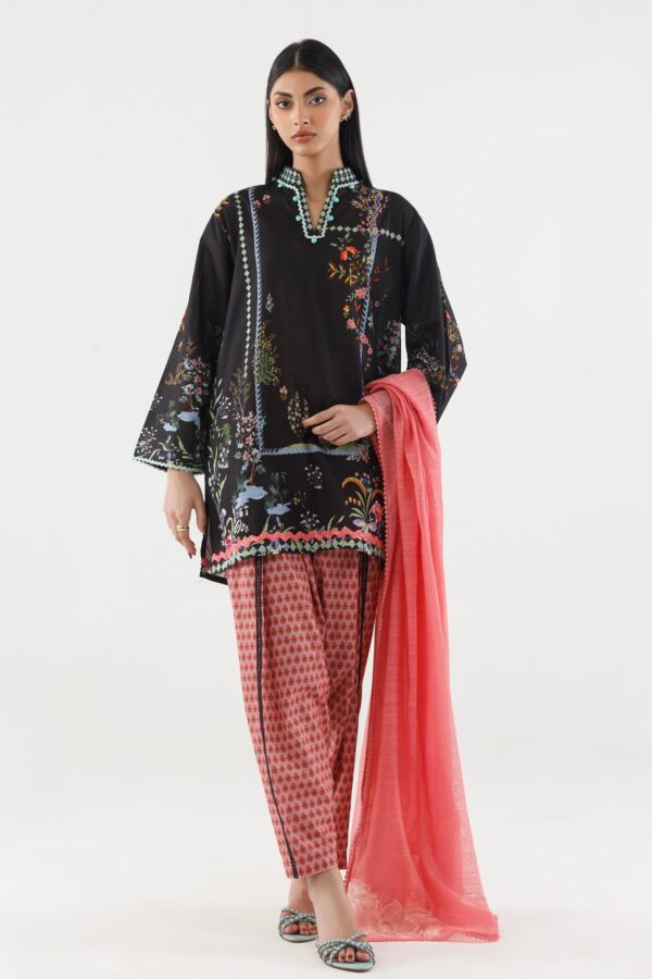 Sana Safinaz Stitched Printed Cambric Suit Sana Safinaz Stitched Printed Cambric Suit