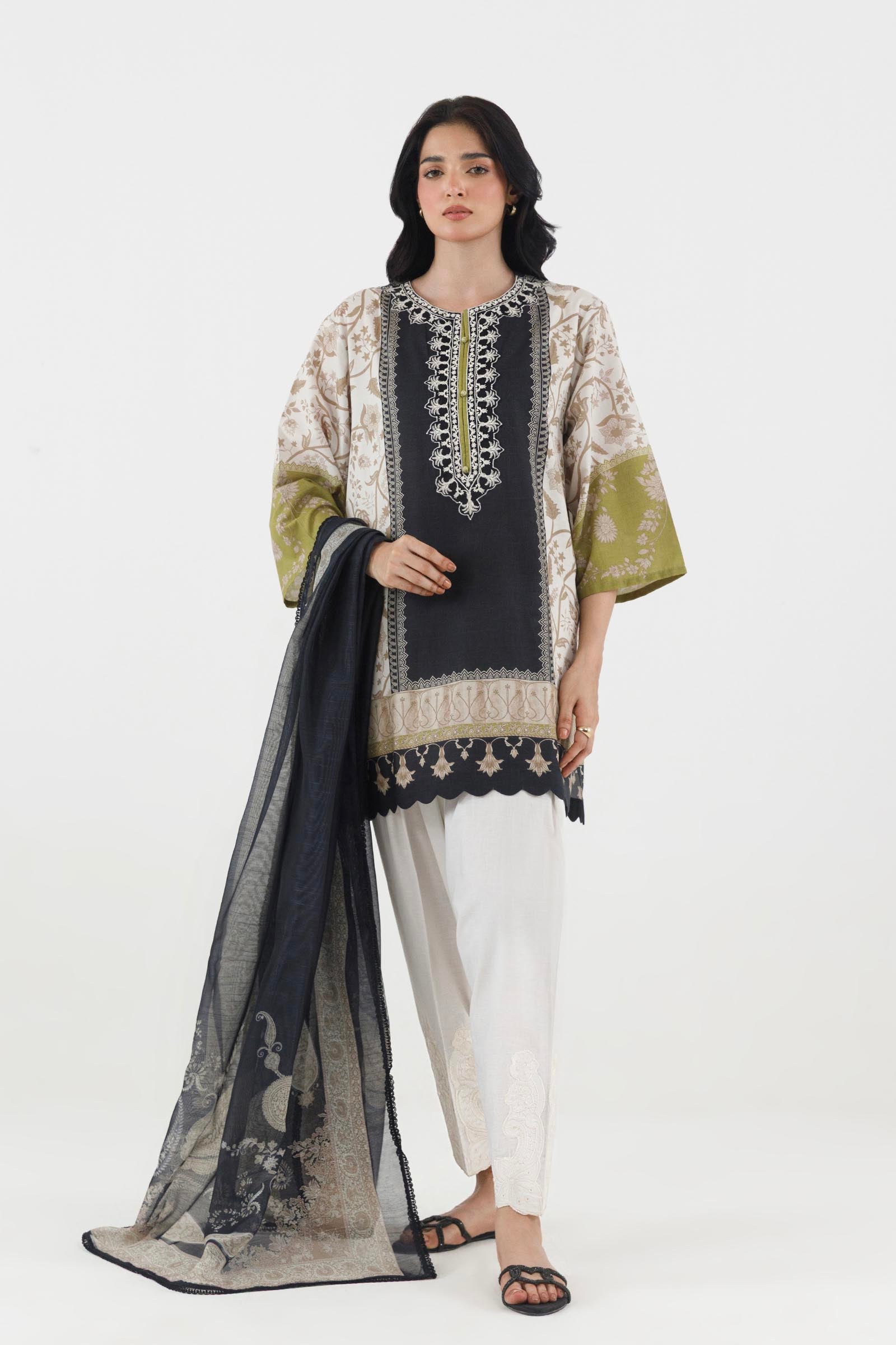 Sana safinaz stitched printed lawn shirt+ dupatta Sana Safinaz Stitched Printed Lawn Shirt+ Dupatta