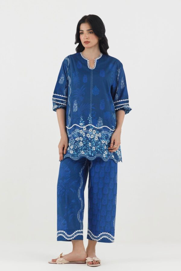 Sana Safinaz Stitched Printed Lawn Shirt+ Shalwar Sana Safinaz Stitched Printed Lawn Shirt+ Shalwar