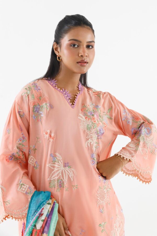 Sana Safinaz Stitched Embroidered Muzlin Suit– SS26MUZ105BP3 3