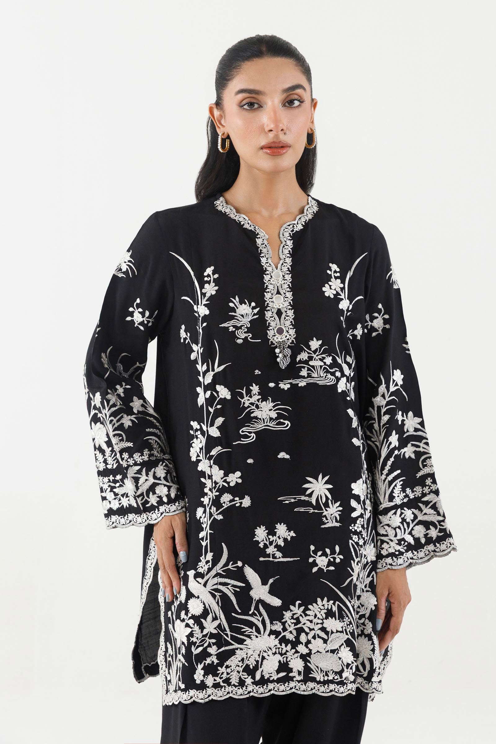 Sana safinaz stitched embroidered raw silk suit– ss26sge427p3 3 Sana Safinaz Stitched Embroidered Raw Silk Suit– SS26SGE427P3 3