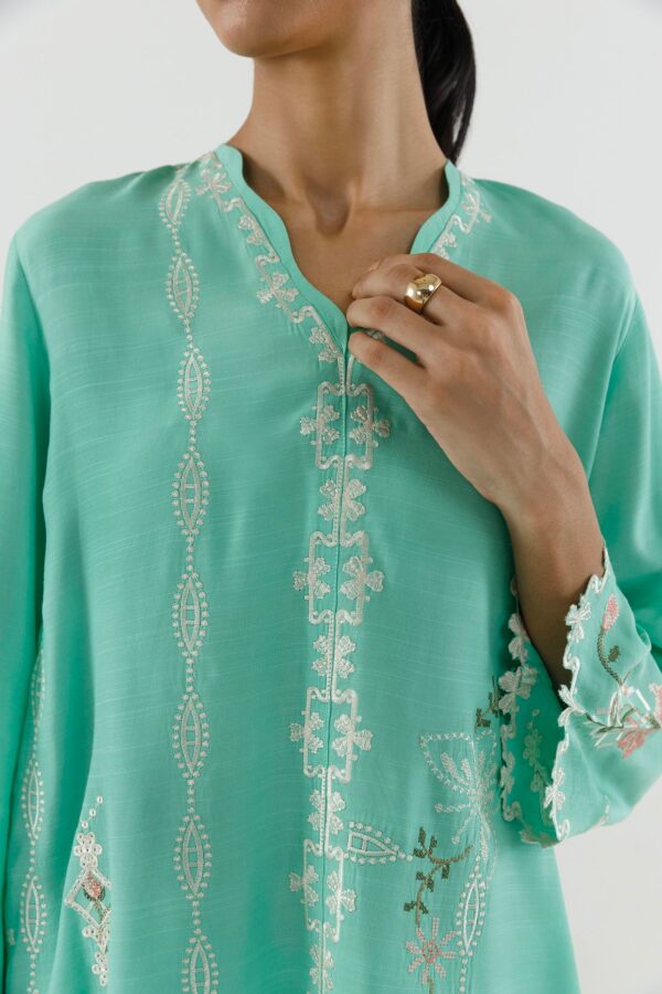Sana Safinaz Stitched Emboidered Raw Silk Shirt+ Shalwar– SS26SGE443P2T 4
