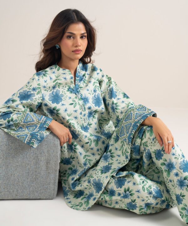 Sapphire Women's Unstitched Lawn Embroidered Blue 2 Piece Suit – TEDYS26V7108