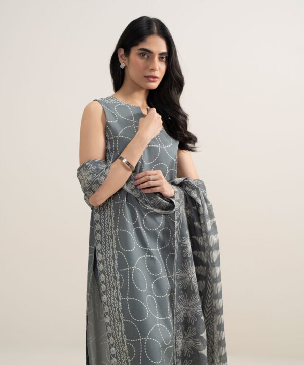 Sapphire Women's Unstitched Lawn Printed Grey and Off White 2 Piece Suit – U2DDDS26V522