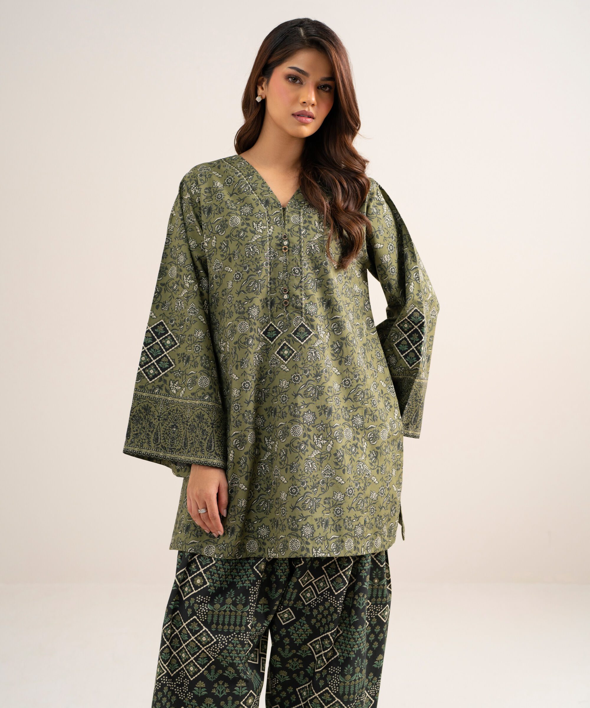 Sapphire women's unstitched cotton printed green 2 piece suit – u2tdds26v753 Sapphire Women's Unstitched Cotton Printed Green 2 Piece Suit – U2TDDS26V753