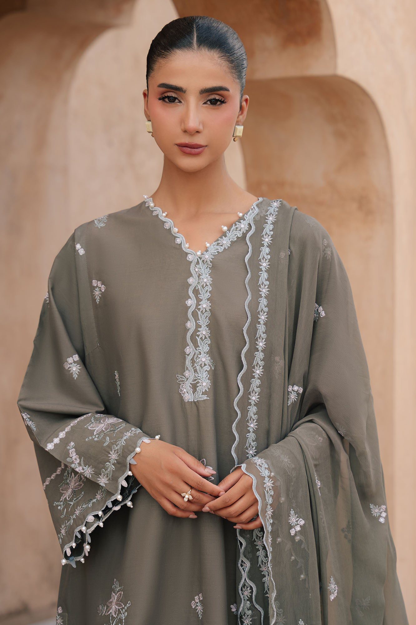 Cross stitch olivine bloom-3pc embroidered lawn suit– untitled-1 0006 dsc06139 Cross Stitch OLIVINE BLOOM-3PC EMBROIDERED LAWN SUIT– Untitled-1 0006 DSC06139