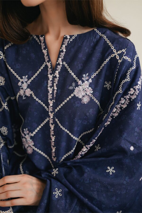 Cross Stitch MIDNIGHT IRIS-3PC EMBROIDERED LAWN SUIT– Untitled-1 0009 DSC01949 Cross Stitch MIDNIGHT IRIS-3PC EMBROIDERED LAWN SUIT– Untitled-1 0009 DSC01949