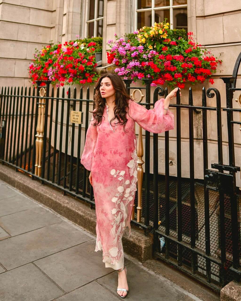 Sania maskatiya x mahira khan pink dress twila– mahira khan Sania Maskatiya X Mahira Khan Pink Dress Twila– mahira khan