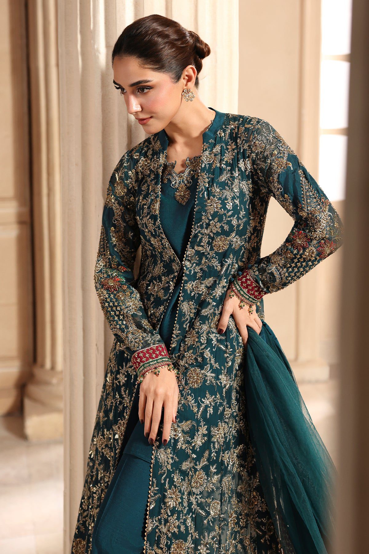 Charizma 3-pc unstitched embroidered luxury chiffon djw6-05– detail view 3 Charizma 3-PC Unstitched Embroidered Luxury Chiffon DJW6-05– detail view 3