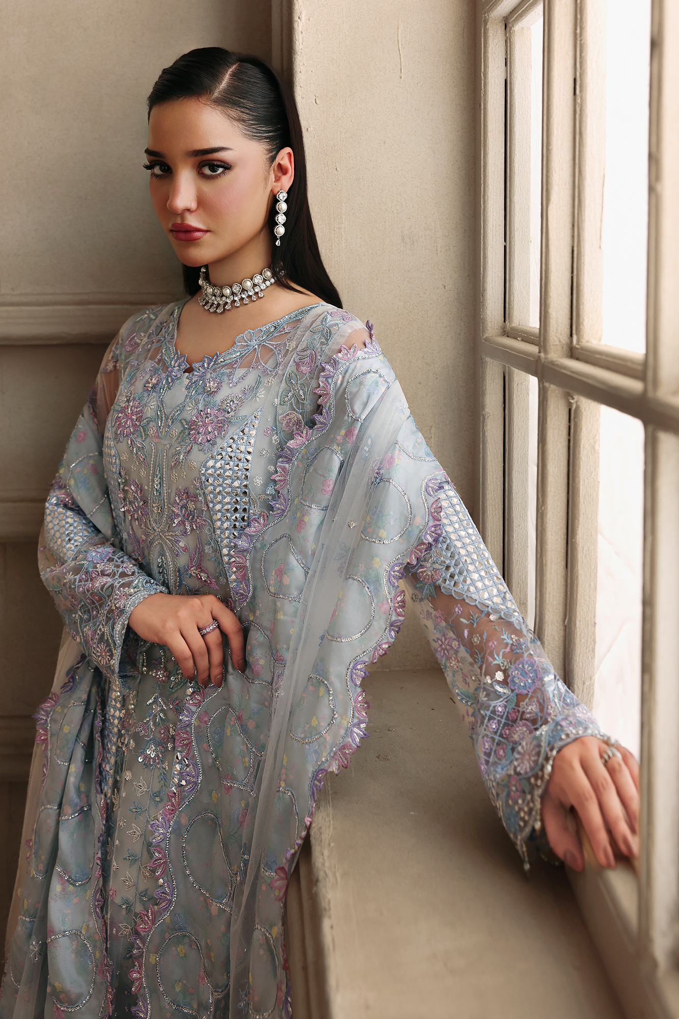 052a5696 Rajbari Sage Luxury Formals Margot– 052A5696