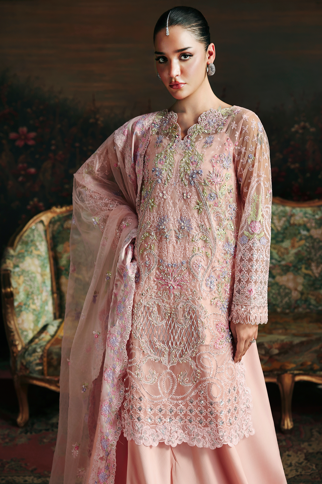 052a5970 Rajbari Sage Luxury Formals Eyzel– 052A5970