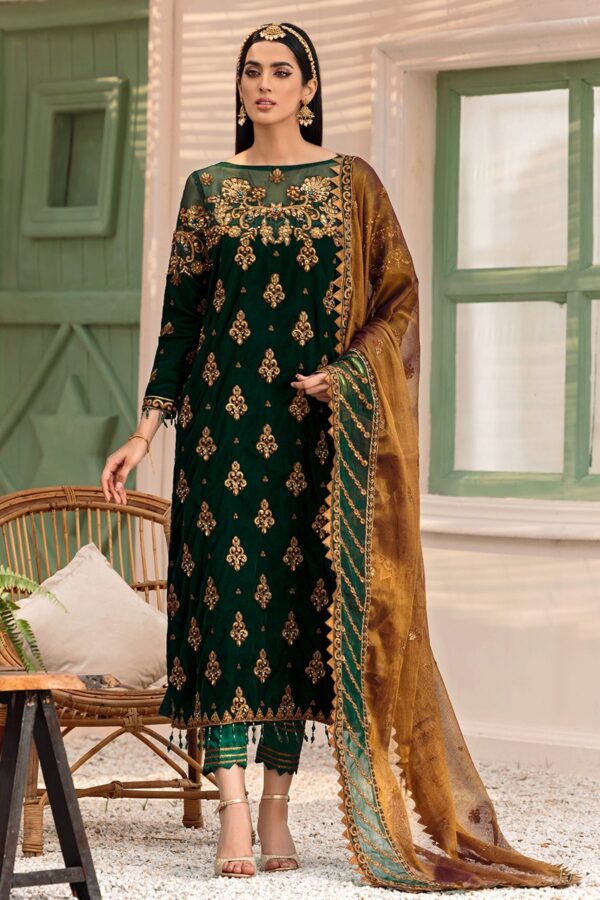 0R4A9301 Emaan Adeel Velvet Affair Velmira