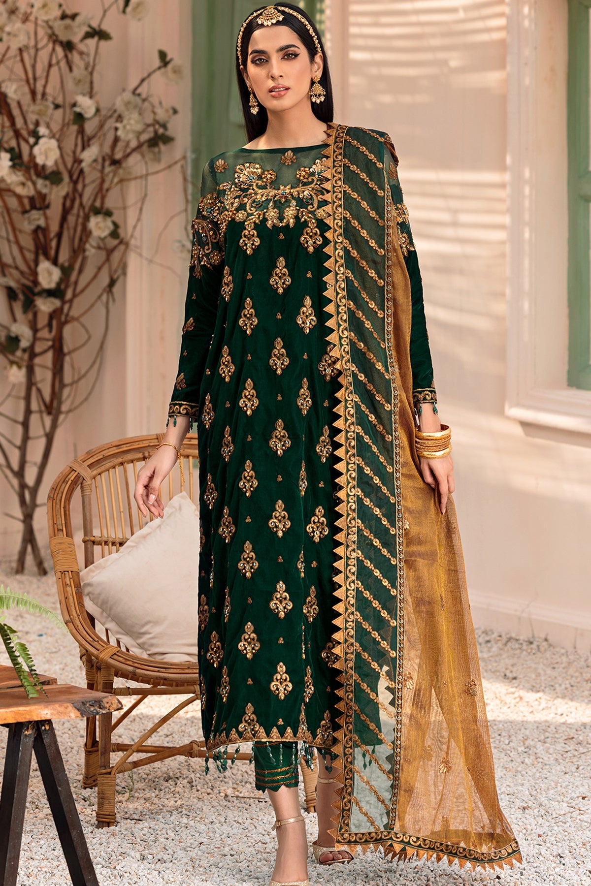 0r4a9325 Emaan Adeel Velvet Affair Velmira– 0R4A9325