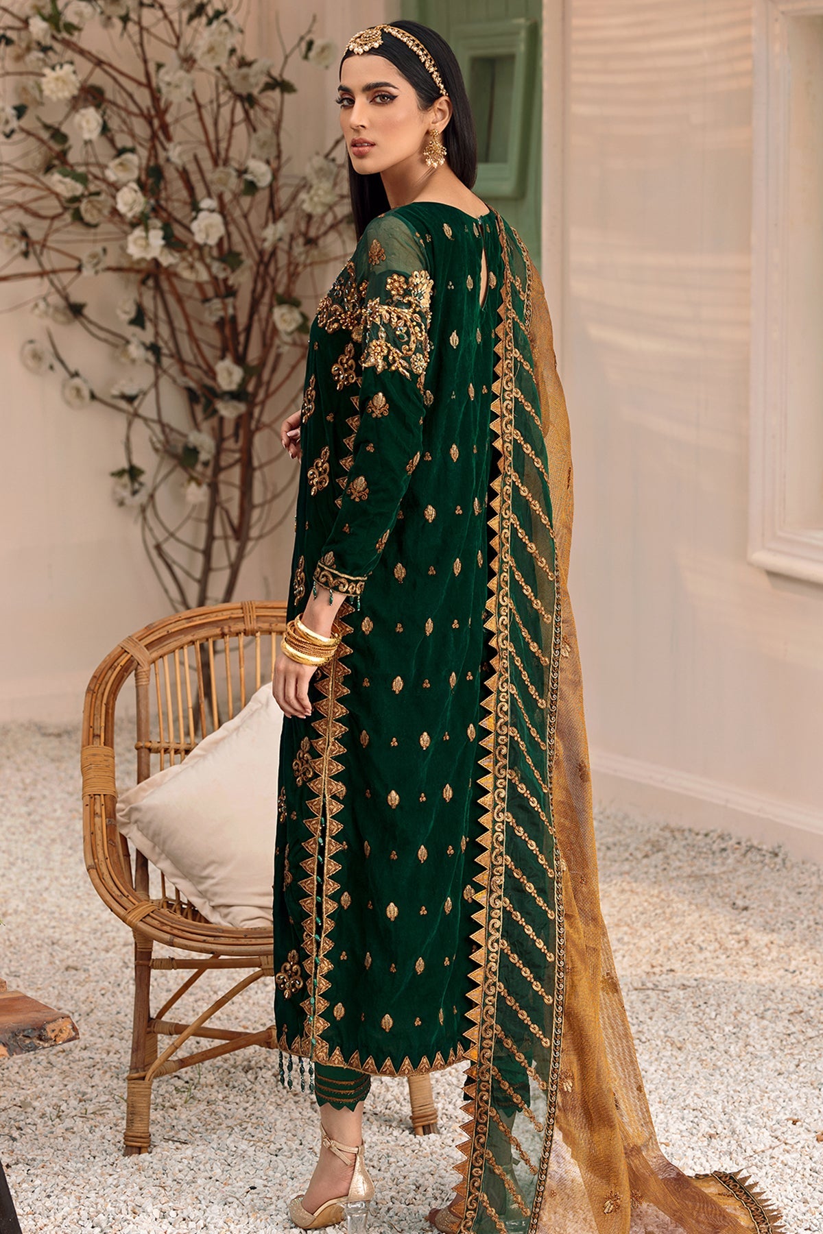 0r4a9353 Emaan Adeel Velvet Affair Velmira– 0R4A9353