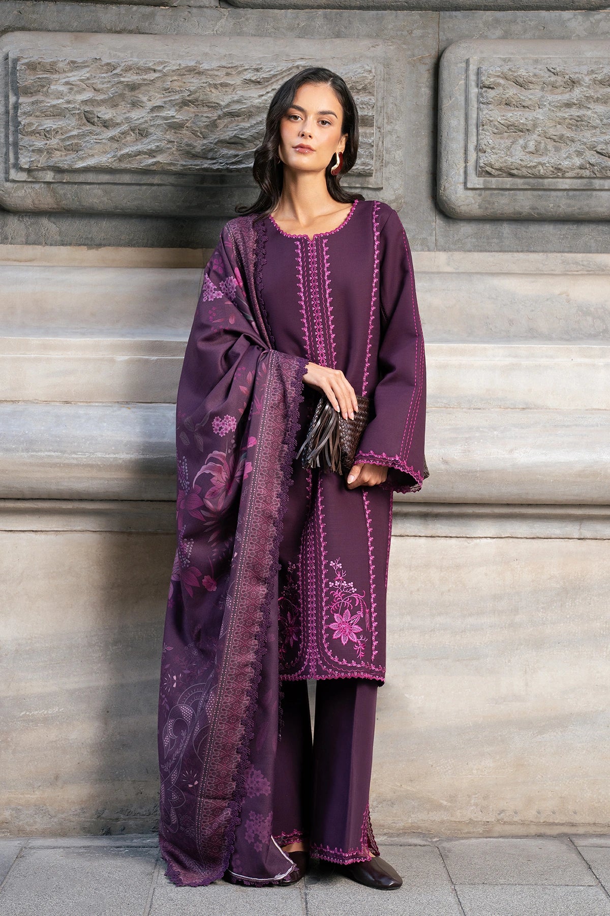 Rang rasiya meet me in istanbul mauve Rang Rasiya Meet Me In Istanbul Mauve