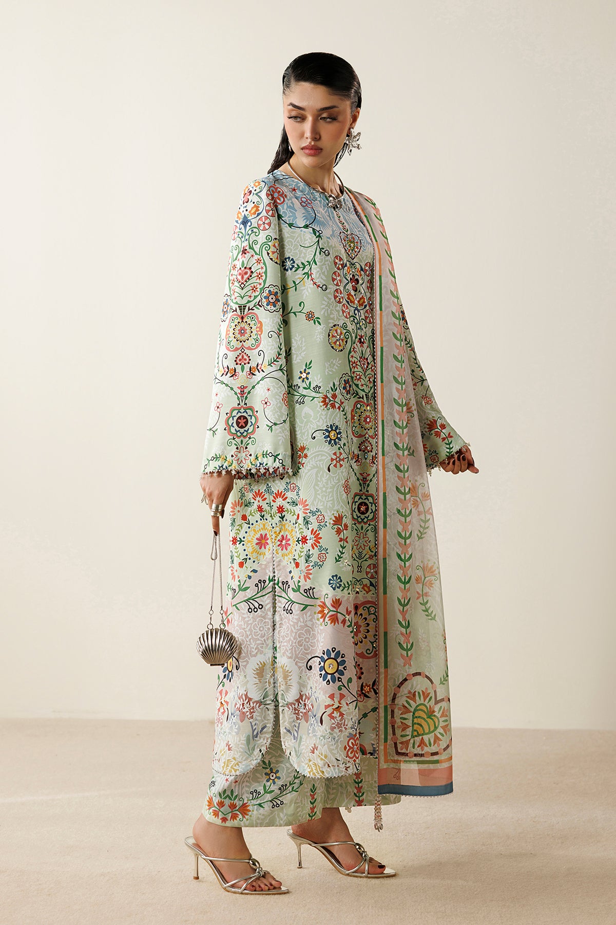 1l8a3497 Raw Silk by Jazmin 2026 | HANDWORK RAW SILK OR26-D10– 1L8A3497