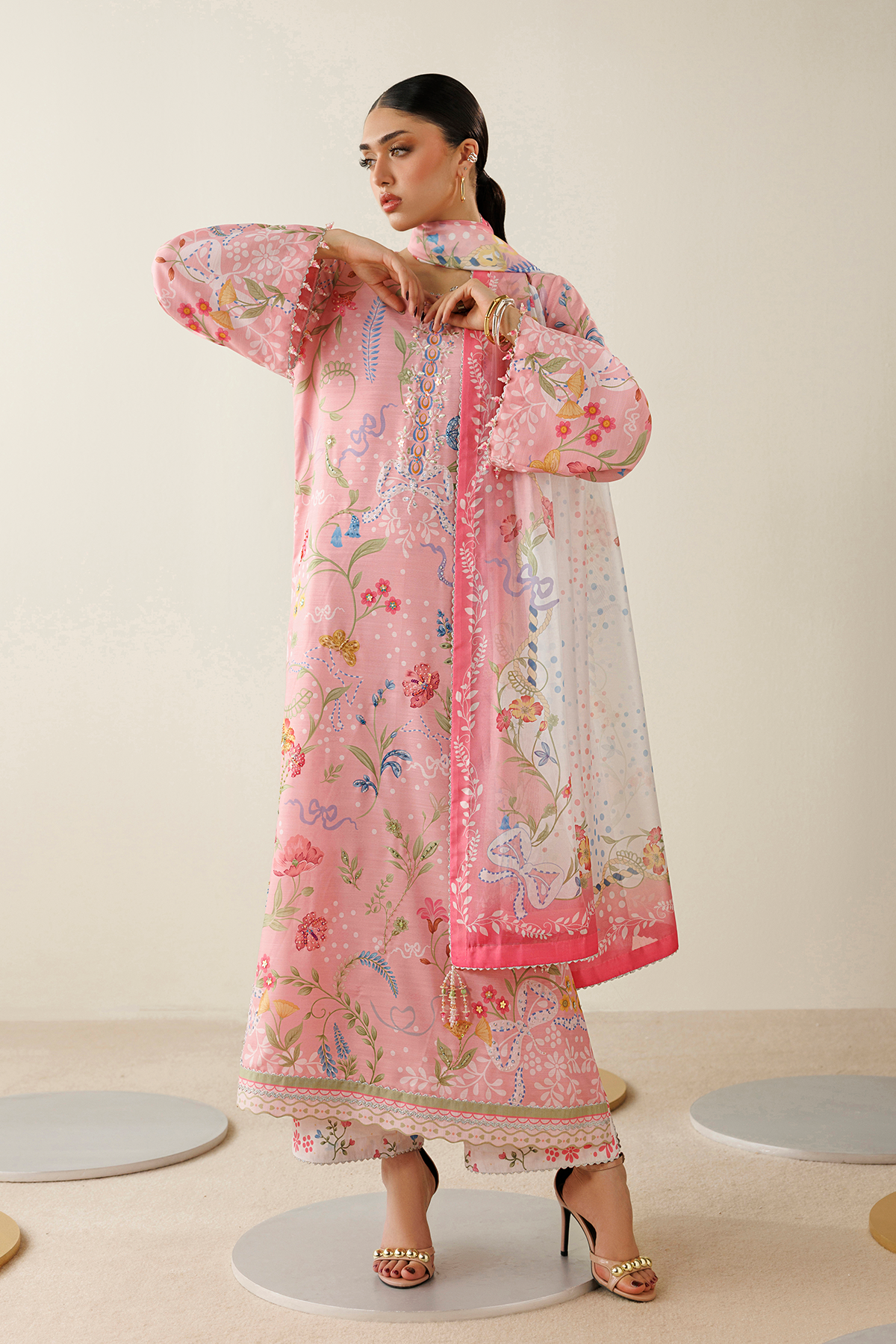 1l8a3695 Raw Silk by Jazmin 2026 | HANDWORK RAW SILK OR26-D04– 1L8A3695