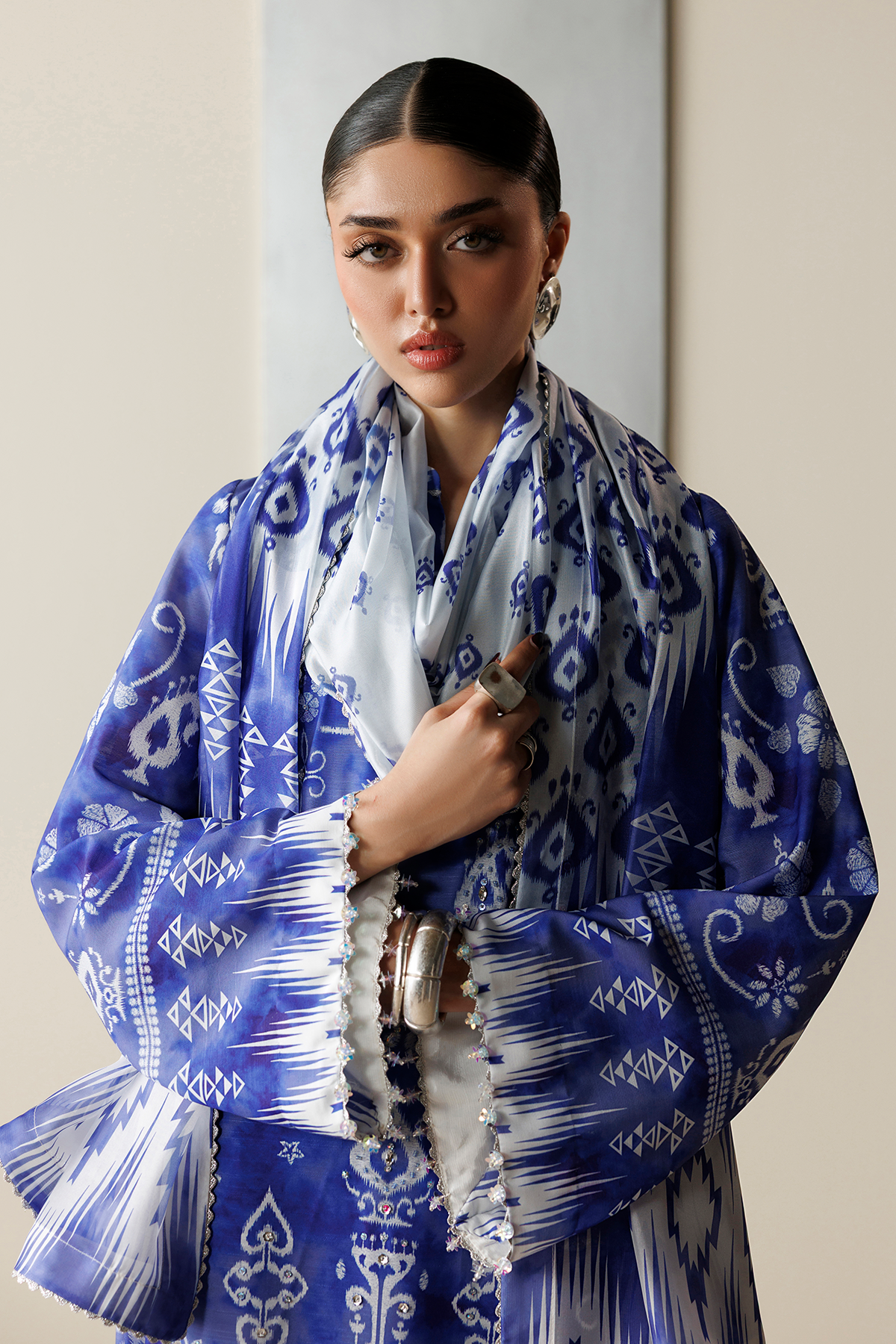 1l8a3855 Raw Silk by Jazmin 2026 | HANDWORK RAW SILK OR26-D09– 1L8A3855