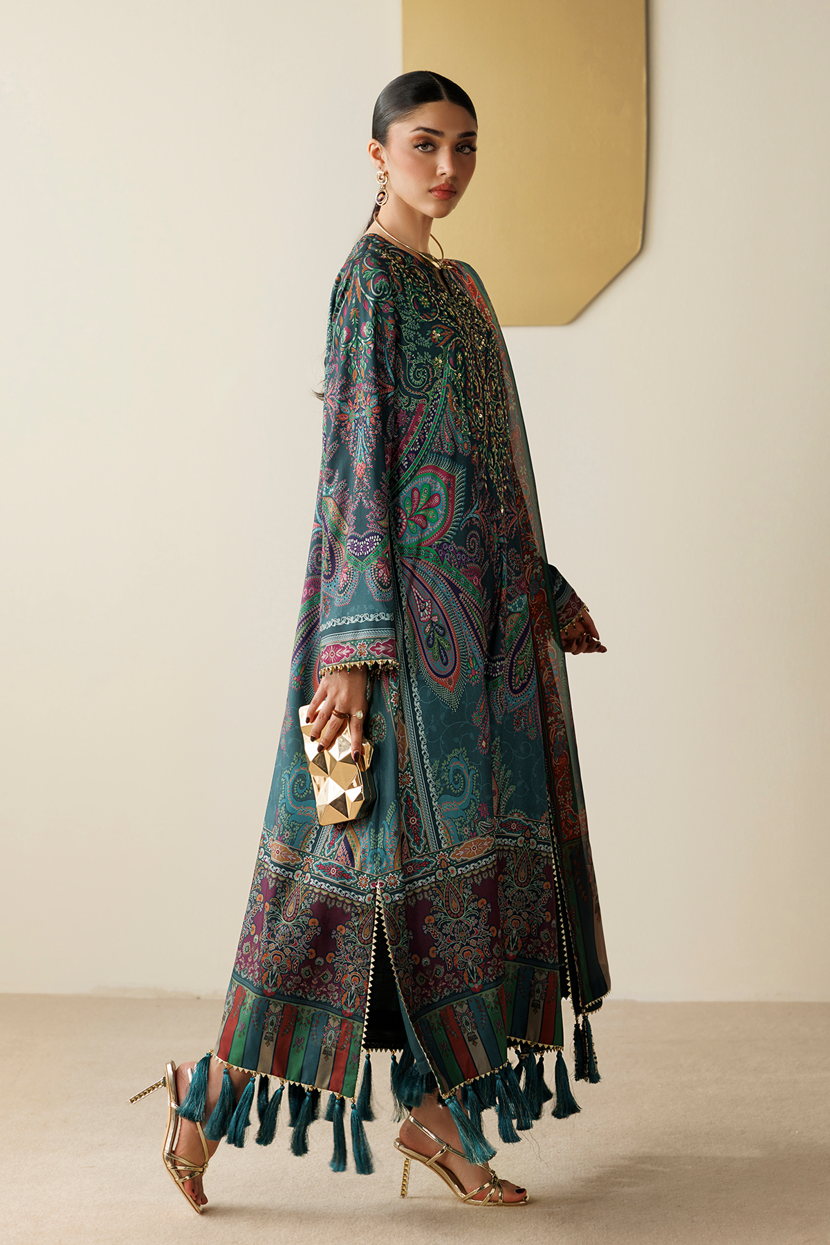 1l8a4005 Raw Silk by Jazmin 2026 | HANDWORK RAW SILK OR26-D07– 1L8A4005