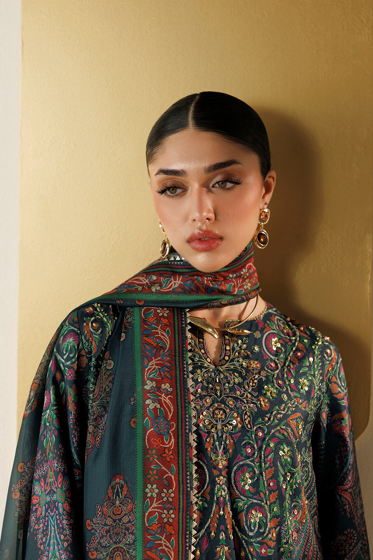 1l8a4064 Raw Silk by Jazmin 2026 | HANDWORK RAW SILK OR26-D07– 1L8A4064