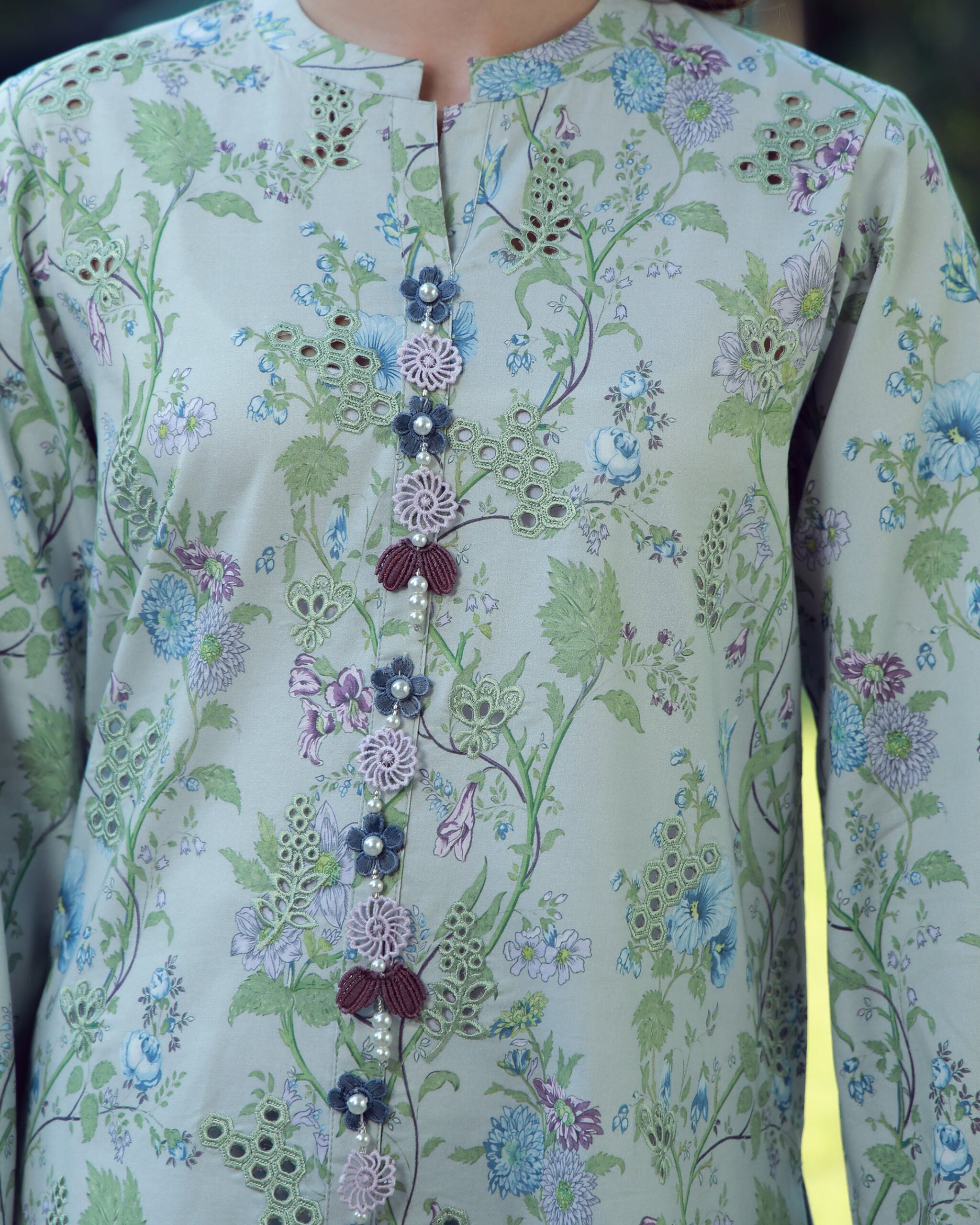 Jade embroidered cambric 2026 lumea emb cambric - lune– 21235 3 Jade Embroidered Cambric 2026 LUMEA EMB CAMBRIC - LUNE– 21235 3