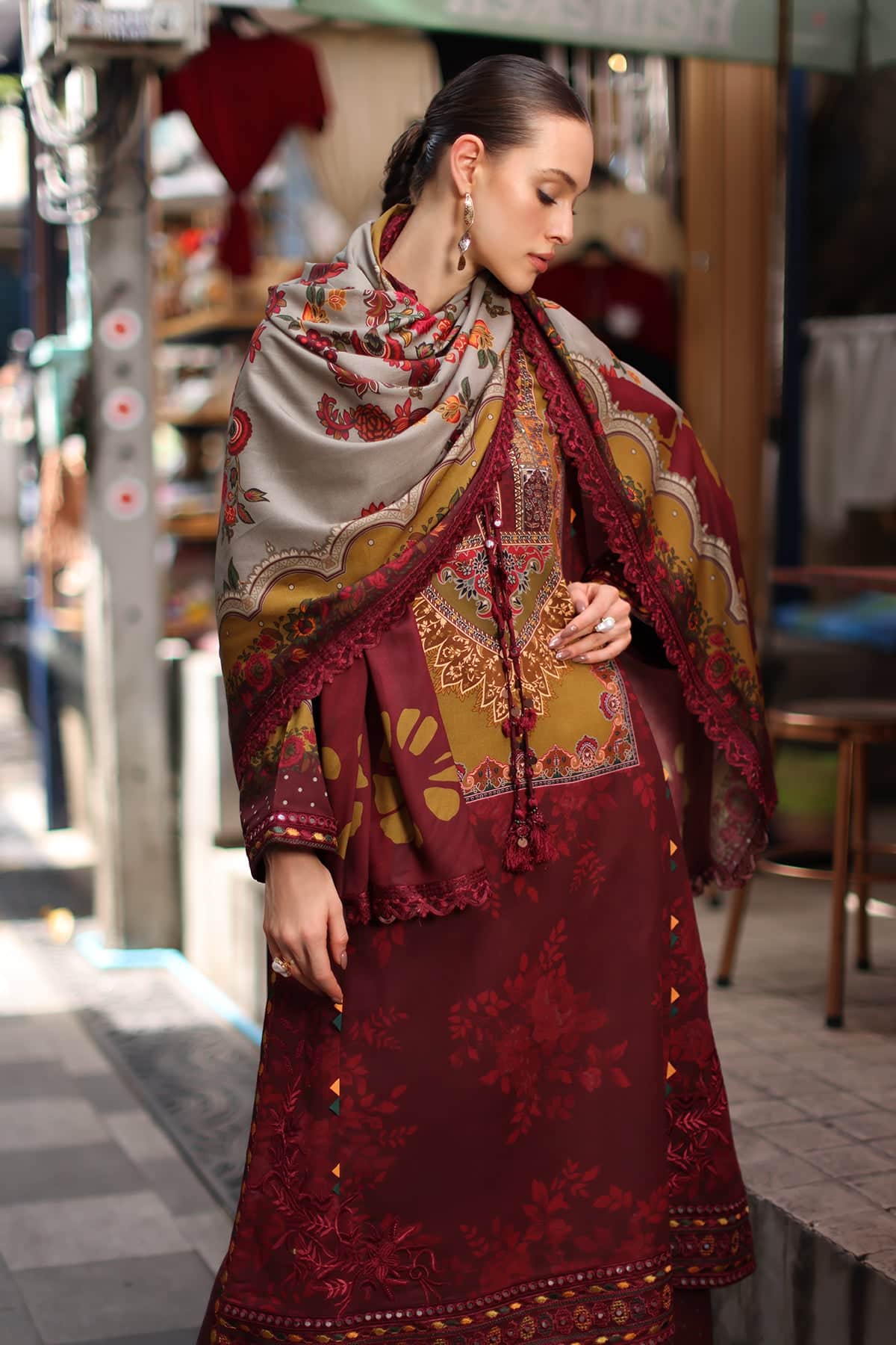 Aniq v1 linen 2026 charizma | 3-pc unstitched embroidered linen collection anw7-03– alternate view Aniq V1 Linen 2026 Charizma | 3-PC Unstitched Embroidered Linen Collection ANW7-03– alternate view