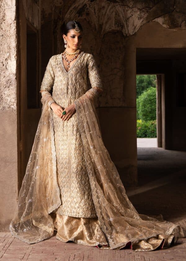 2DSC01133 Zeenat Formals'26 by Sadaf Fawad Khan Hunsa– 2DSC01133
