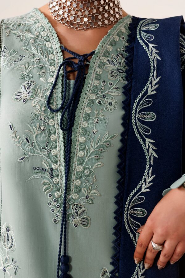 Qline linen '26 qalamkar | qlw-11 taliya– detail view 6 Qline Linen '26 Qalamkar | QLW-11 TALIYA– detail view 6