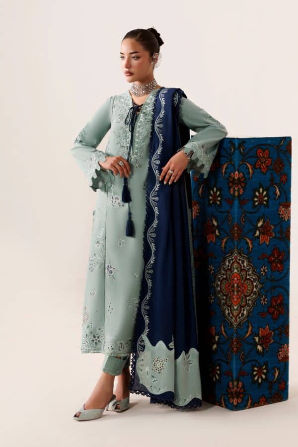 Qline linen '26 qalamkar | qlw-11 taliya– detail view 2 Qline Linen '26 Qalamkar | QLW-11 TALIYA– detail view 2