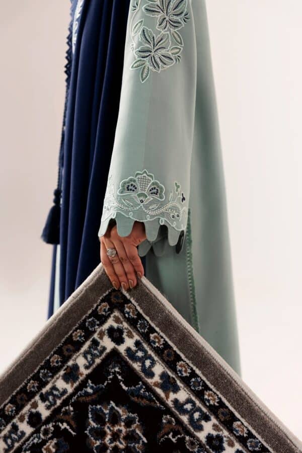 Qline linen '26 qalamkar | qlw-11 taliya– detail view 4 Qline Linen '26 Qalamkar | QLW-11 TALIYA– detail view 4