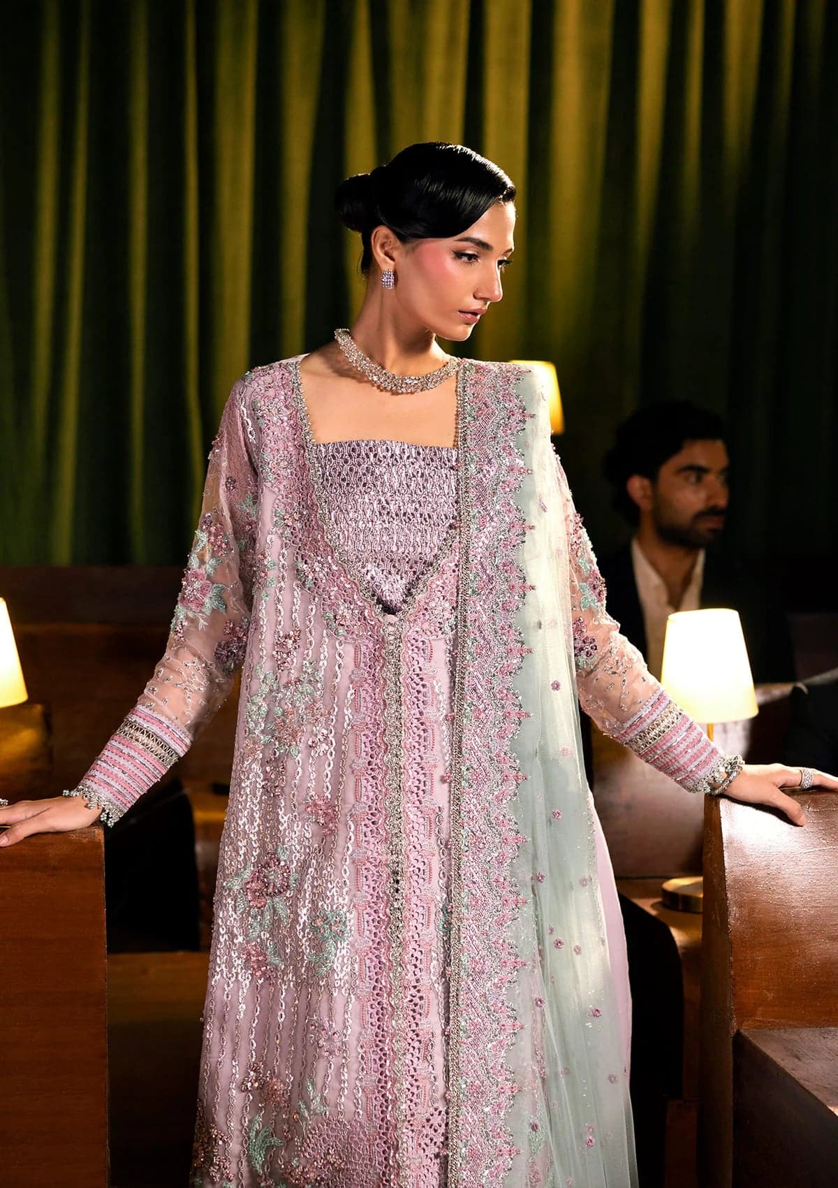 Serenade formal handwork elaf | ophelia (ehm-09)– detail view 3 Serenade Formal Handwork Elaf | Ophelia (EHM-09)– detail view 3