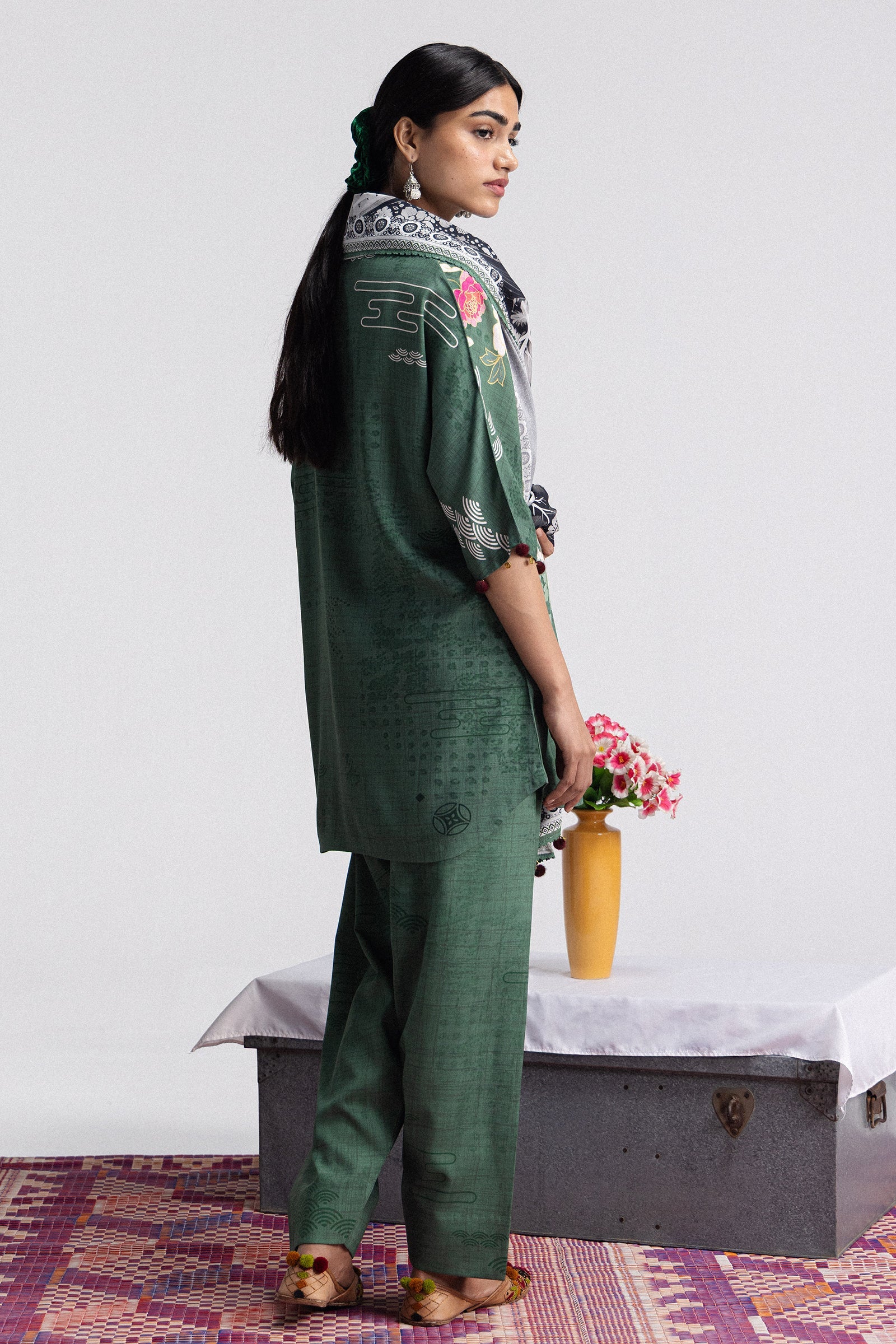 Coco prints winter 2026 coco by zara shahjahan | hana-2b– alternate view Coco Prints Winter 2026 Coco by Zara Shahjahan | Hana-2B– alternate view