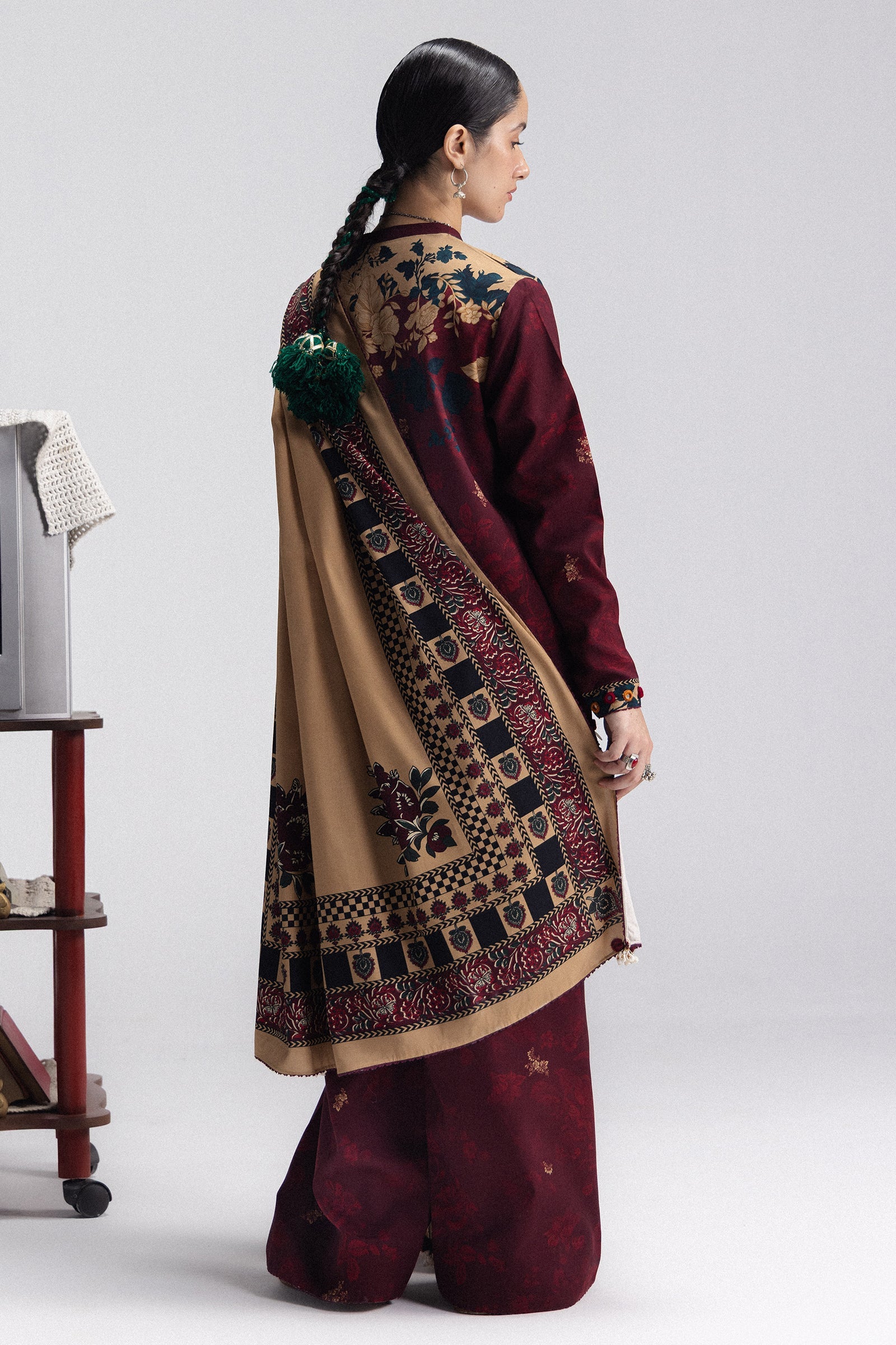 Coco prints winter 2026 coco by zara shahjahan | iris-8a– alternate view Coco Prints Winter 2026 Coco by Zara Shahjahan | Iris-8A– alternate view