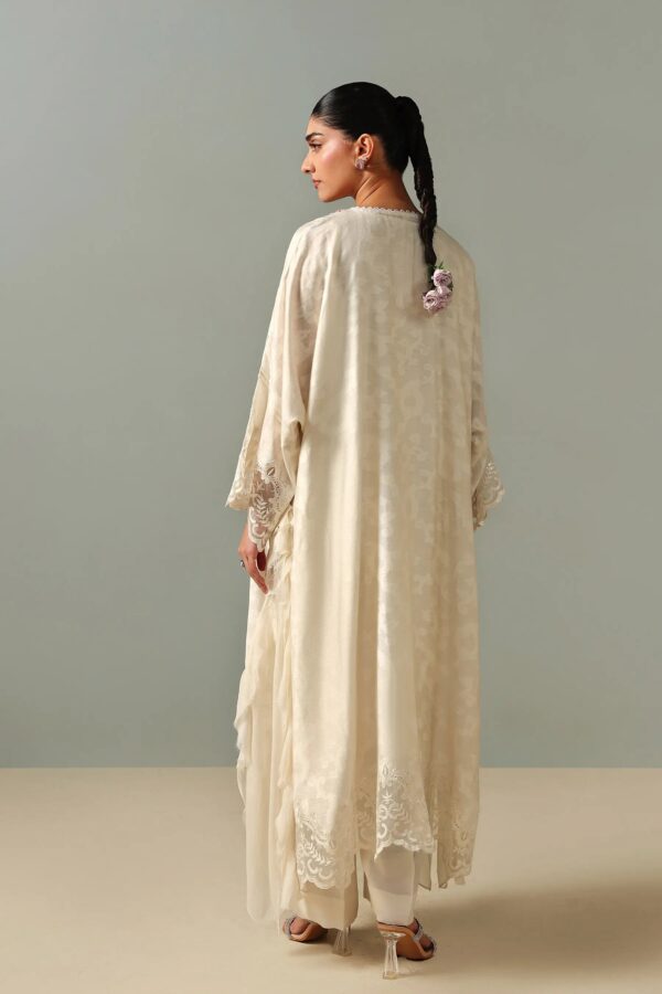 Ak kaftans ammara khan | vanilla magic kaftan (d-13)– detail view 5 AK Kaftans Ammara Khan | Vanilla Magic Kaftan (D-13)– detail view 5