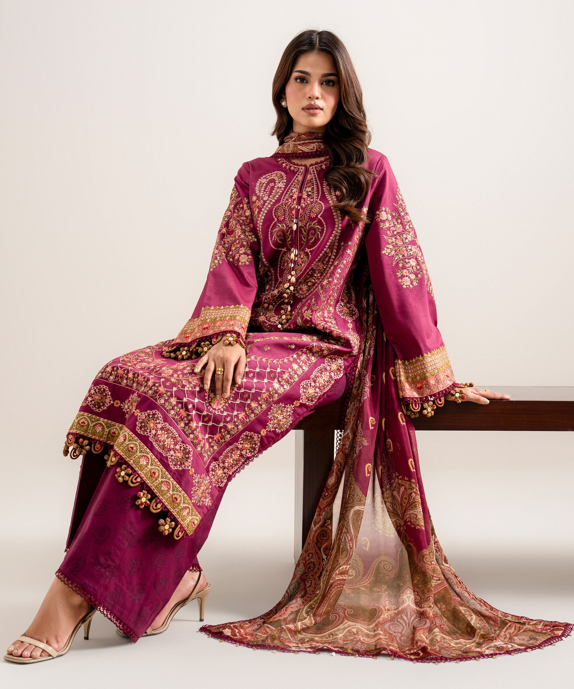 3pelxs26v830_5 Sapphire Women's Unstitched Embroidered Fine Cotton Satin Light Purple 3 Piece Suit – 3PELXS26V830