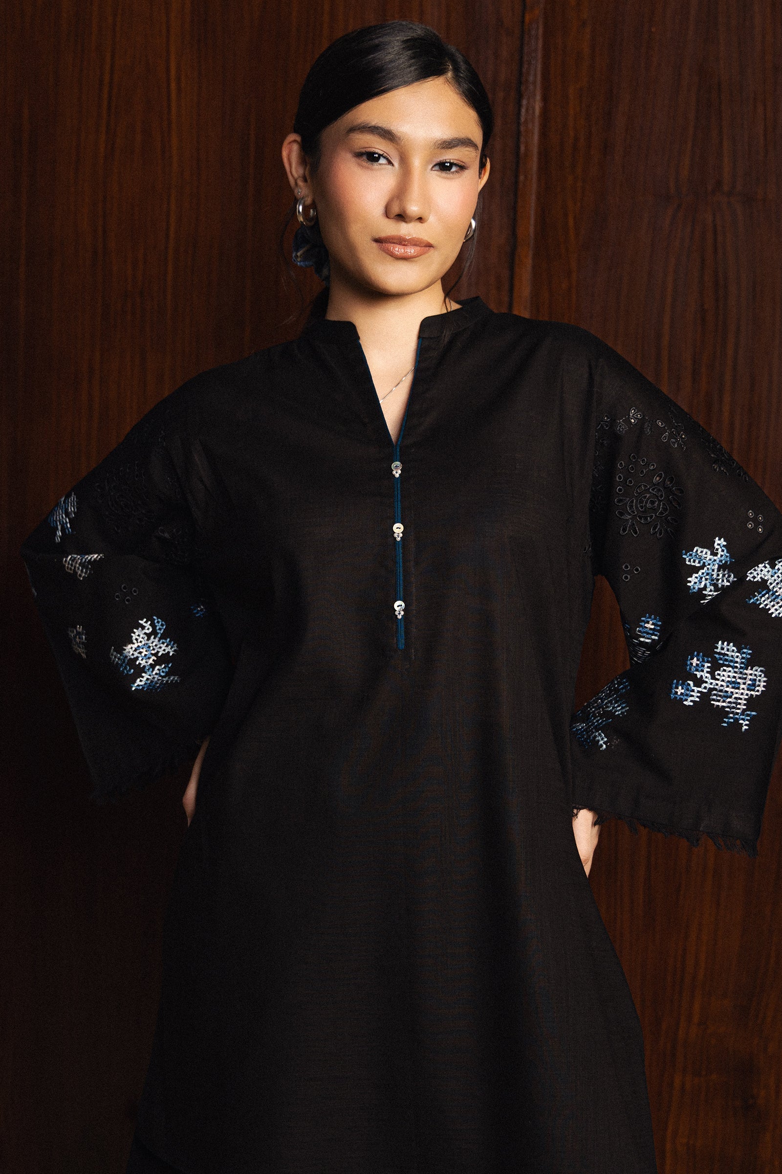 Love coco september coco by zara shahjahan | noir lush– detail view 2 Love Coco September Coco by Zara Shahjahan | Noir Lush– detail view 2