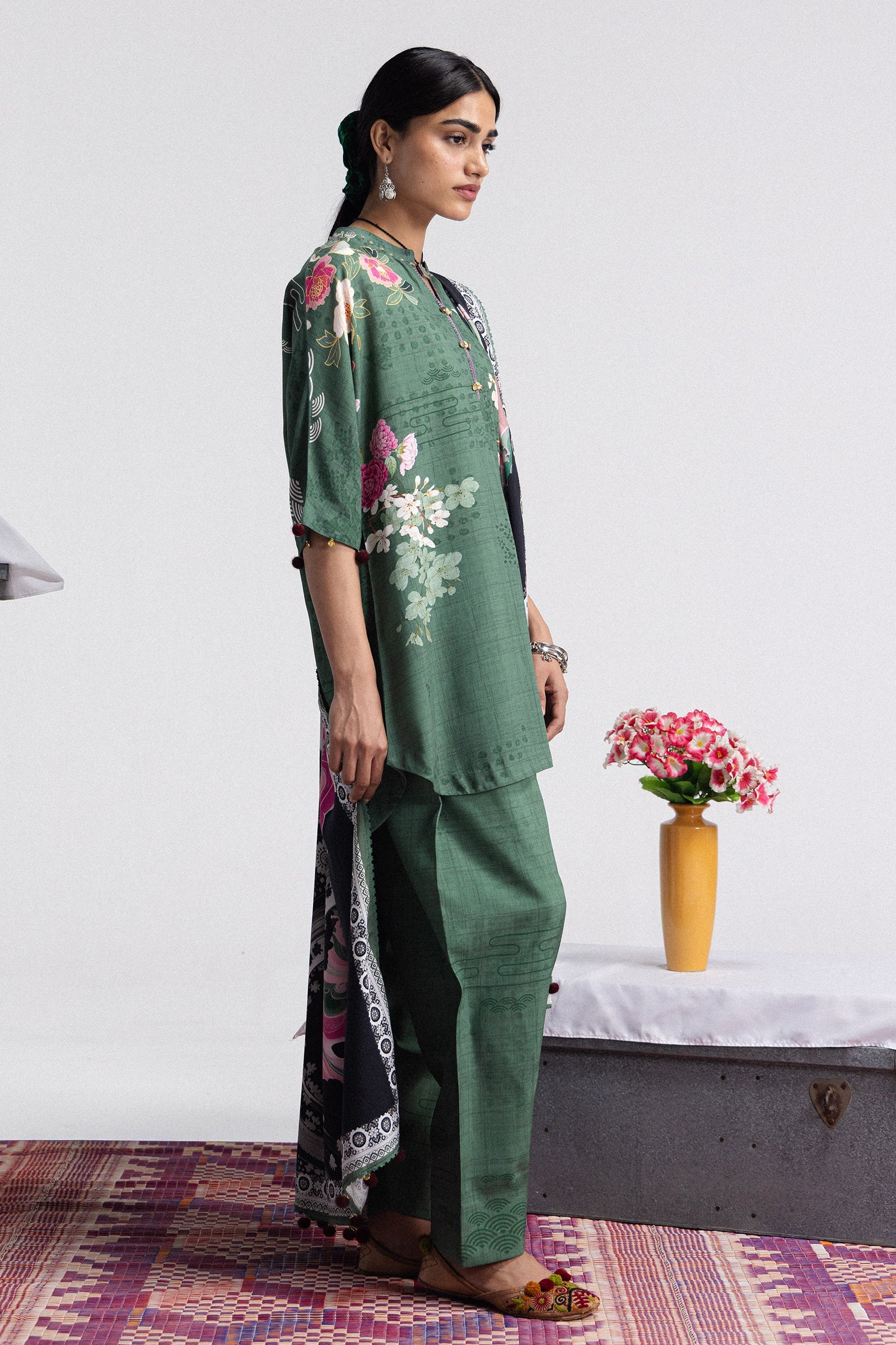 Coco prints winter 2026 coco by zara shahjahan | hana-2b– detail view 4 Coco Prints Winter 2026 Coco by Zara Shahjahan | Hana-2B– detail view 4