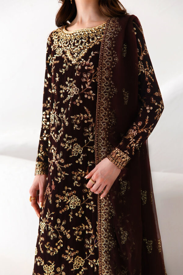 7i0a6047 Emaan Adeel Velvet Affair ADELINE– 7I0A6047