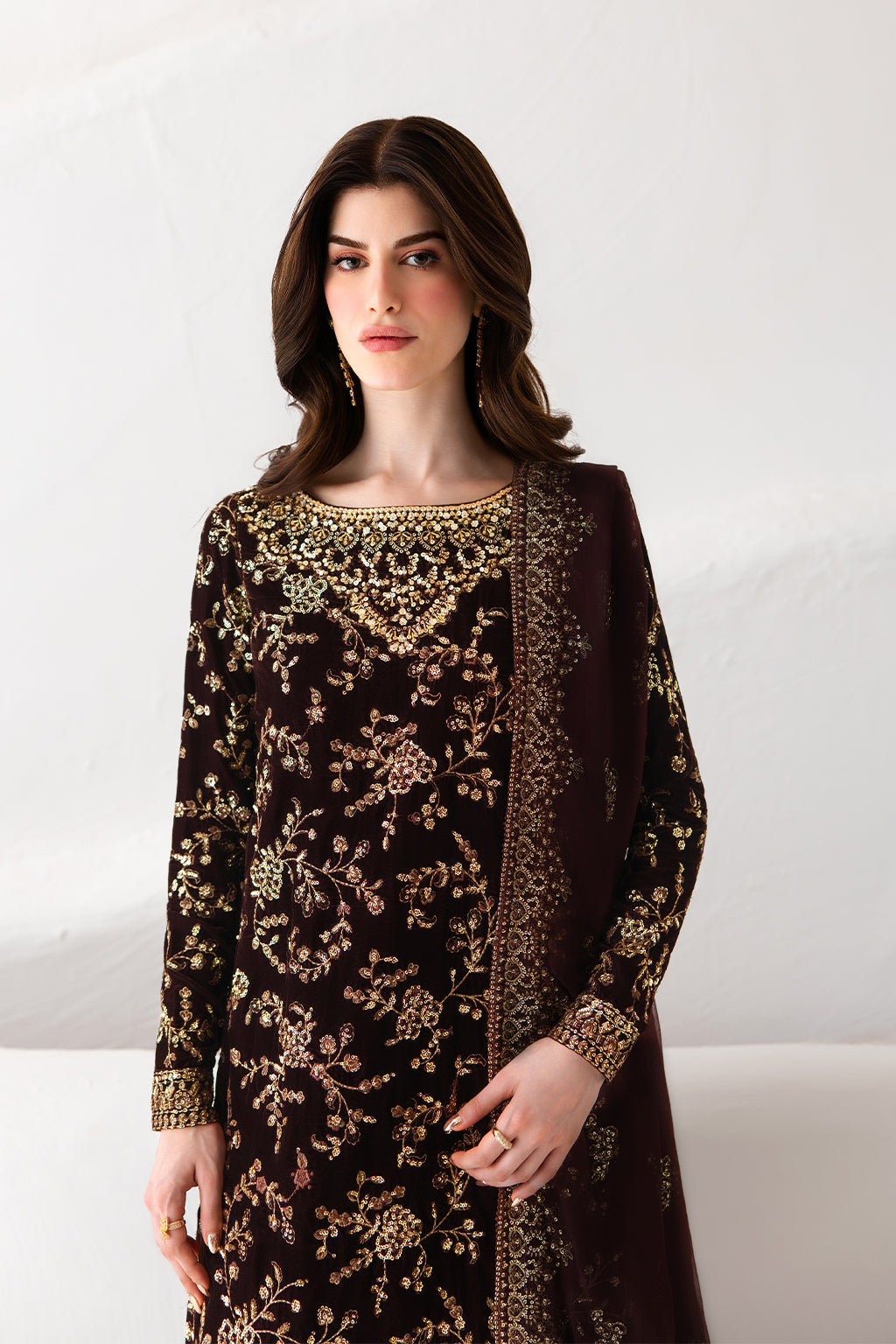 7i0a6048 Emaan Adeel Velvet Affair ADELINE– 7I0A6048
