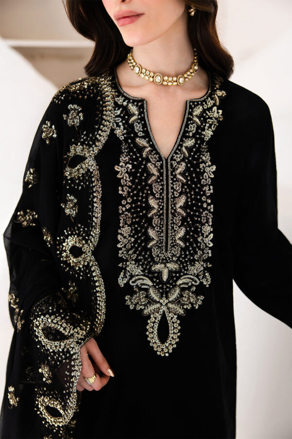7i0a6116 Emaan Adeel Velvet Affair VERA– 7I0A6116