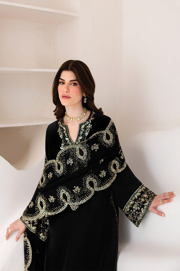 7i0a6172 Emaan Adeel Velvet Affair VERA– 7I0A6172