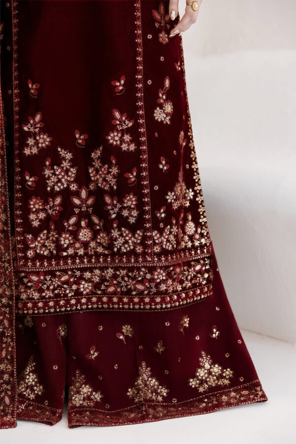 7i0a6233 Emaan Adeel Velvet Affair CORINNE– 7I0A6233
