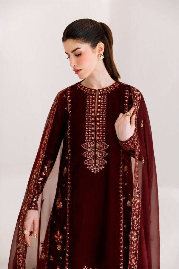 7I0A6254 Emaan Adeel Velvet Affair CORINNE– 7I0A6254