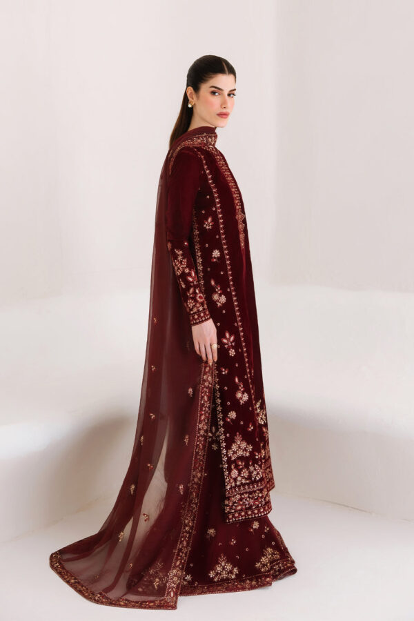 7i0a6262 Emaan Adeel Velvet Affair CORINNE– 7I0A6262